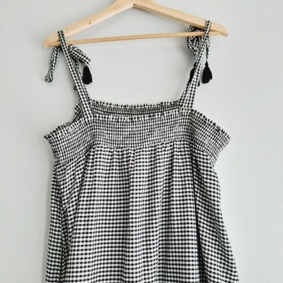 OLD NAVY | Tiered Gingham Swing Mini Dress w Pockets Babydoll Checkered B&W L P - Picture 9 of 16